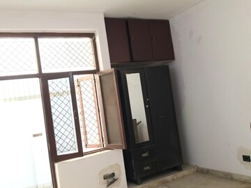 Furnished Amenities in 3 BHK Independent House at Sector 30 – for Rent