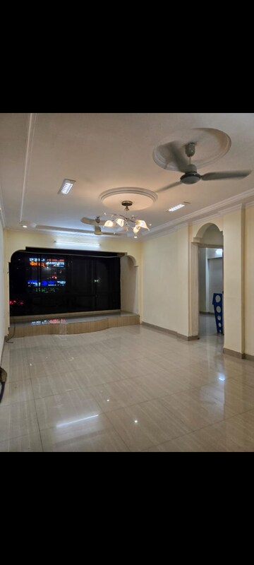 Living Room in 2 BHK Apartment at Konark Nagar Phase 2, Viman Nagar – for Rent