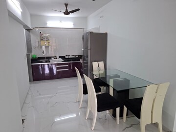 Team Area in 3 BHK Apartment at Kothrud – for Rent