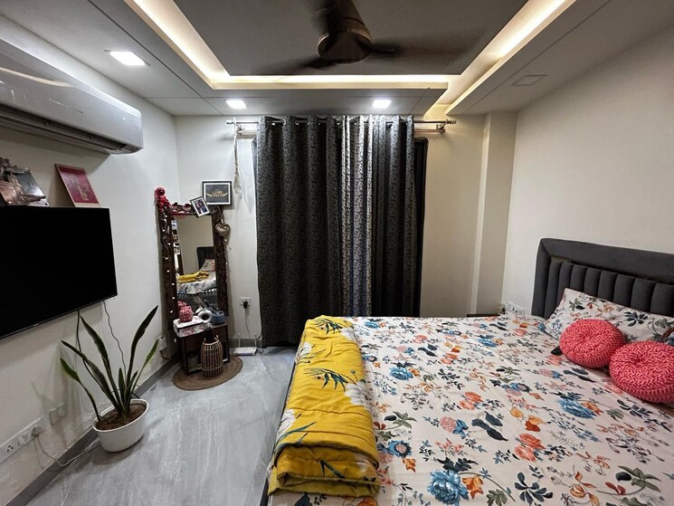 Bedroom, sector 45 1 Bedroom 800 Sq.Ft. Builder Floor In Sector 45 Gurgaon 9131611