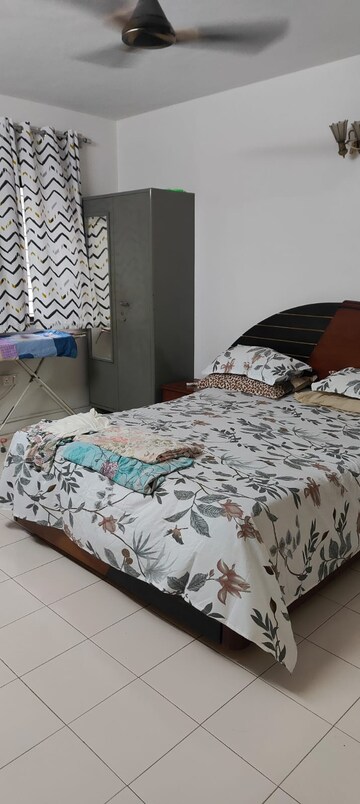 Bedroom in 2 BHK Apartment at Viman Nagar – for Rent