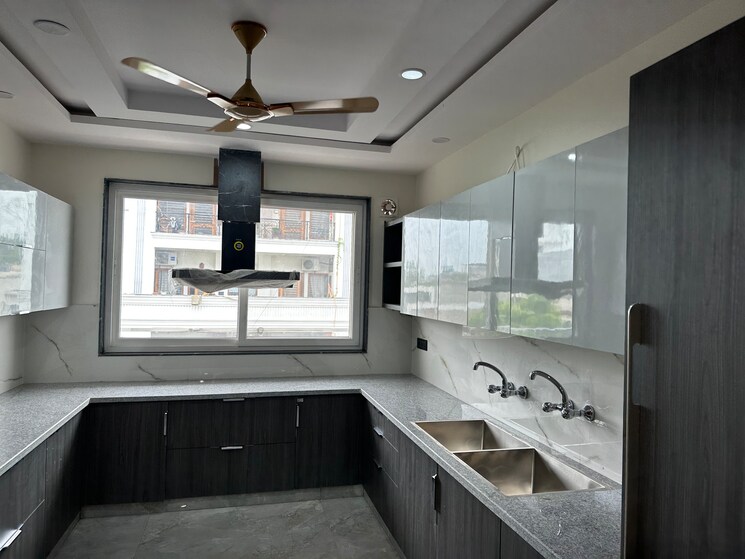 Kitchen, sector 21c 3 Bedroom 3000 Sq.Ft. Independent House In Sector 21c Faridabad 9131624