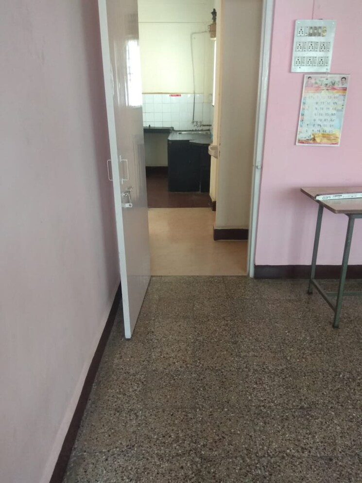 Bedroom, laxmi-krupa-apartments 1 Bedroom 459 Sq.Ft. Apartment In Bhusari Colony Pune 9131627