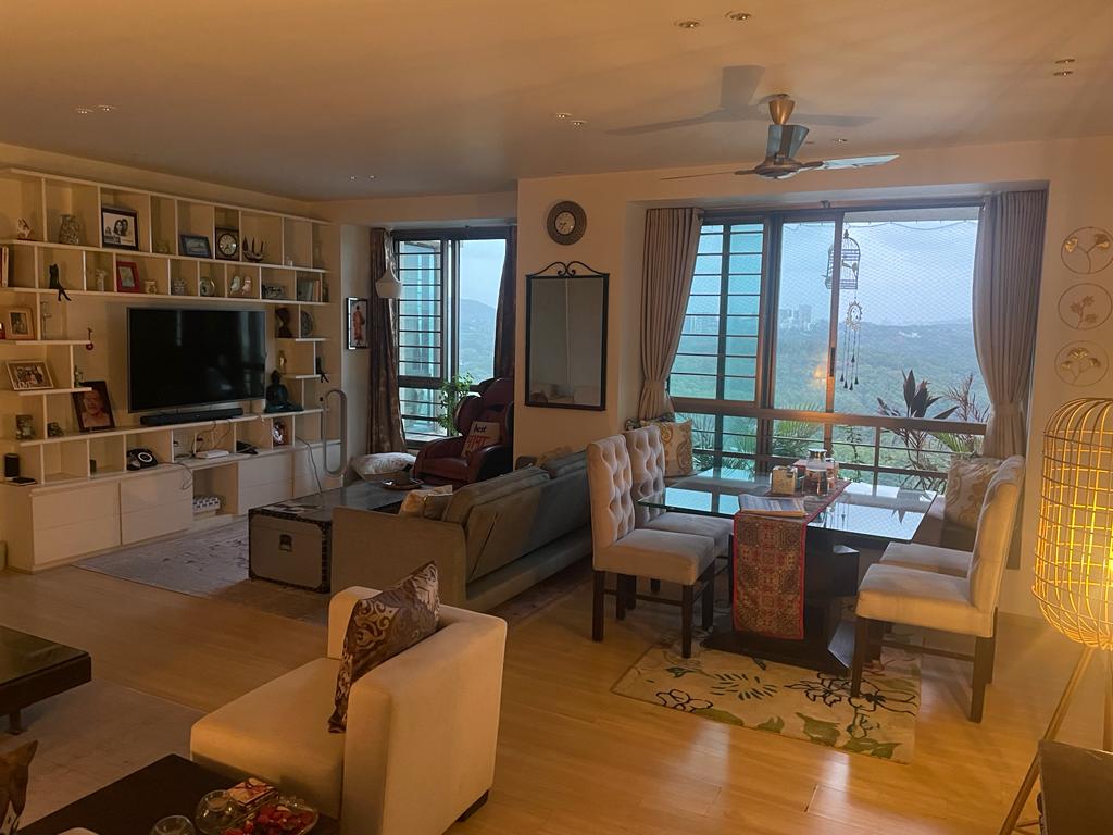 2.5 BHK + Pooja Room Apartment For Rent in Oberoi Realty Woods