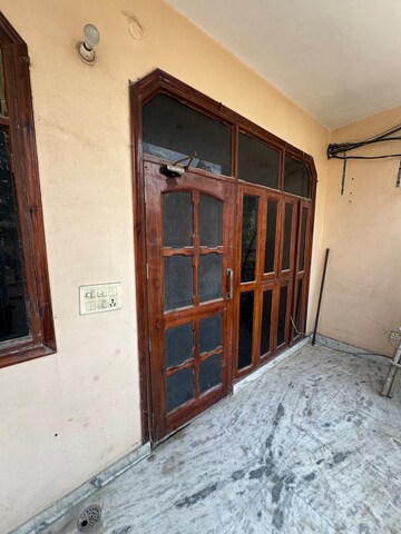 2.5 BHK Builder Floor For Rent in Sector 30