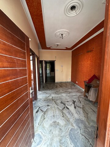 Balcony in 2.5 BHK Builder Floor at Sector 30 – for Rent