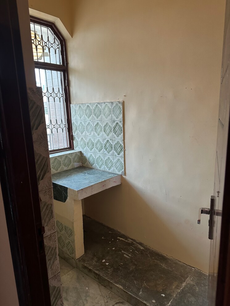 Bedroom, sector 30 2.5 Bedroom 1500 Sq.Ft. Builder Floor In Sector 30 Faridabad 9131645