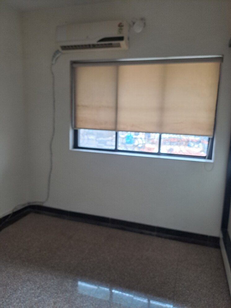 Room, zenith-apartment 1 Bedroom 410 Sq.Ft. Apartment In Kandivali West Mumbai 9131658