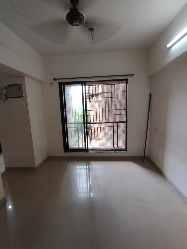Room, squarefeet-imperial-square 1 Bedroom 365 Sq.Ft. Apartment In Ghodbunder Road Thane 9131660