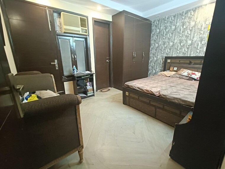 Bedroom, chattarpur 3 Bedroom 140 Sq.Yd. Builder Floor In Chattarpur Delhi 9131742