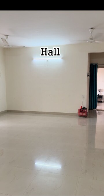 Room in 3 BHK Apartment at UPAVP Bhagirathi Enclave, Raebareli Road – for Rent