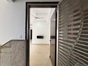 2.5 BHK Apartment For Sale in Anthem French Apartment, Sector 16b Greater Noida