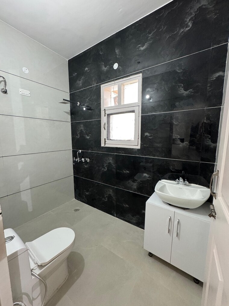 Bathroom, sector 117 3 Bedroom 990 Sq.Ft. Villa In Sector 117 Mohali 9131736