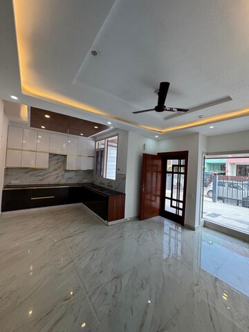 Bedroom in 3 BHK Villa at Sector 117 – for Sale