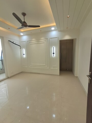 Room in 3 BHK Apartment at Artique Uptown Skylla, International Airport Road – for Rent