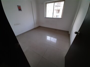 Room in 1 BHK Apartment at Paranjape Schemes Madhukosh, Dhayari – for Rent