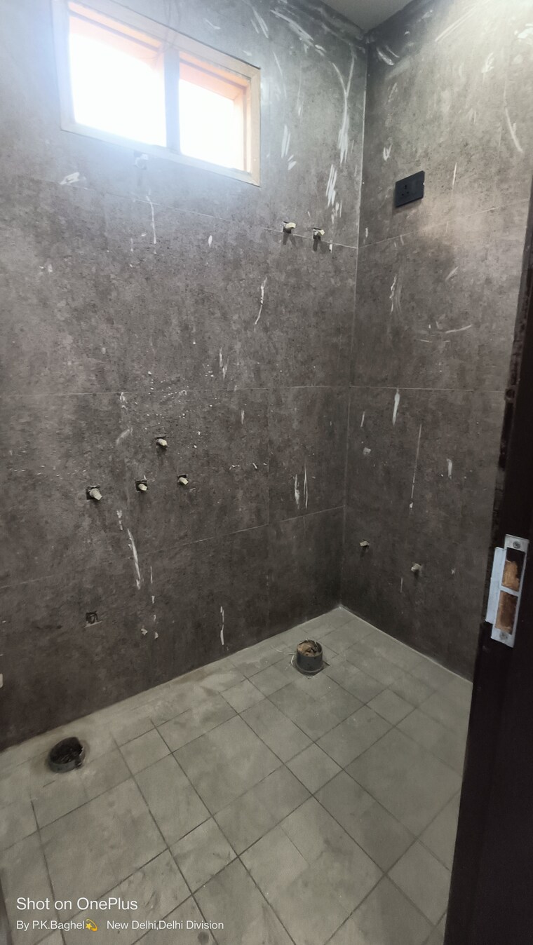 Bathroom, govindpuri 2 Bedroom 550 Sq.Ft. Builder Floor In Govindpuri Delhi 9131815