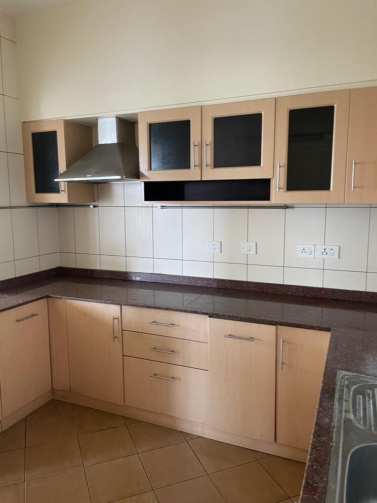 Kitchen, sobha-althea 3 Bedroom 2012 Sq.Ft. Apartment In Yelahanka Bangalore 9131814