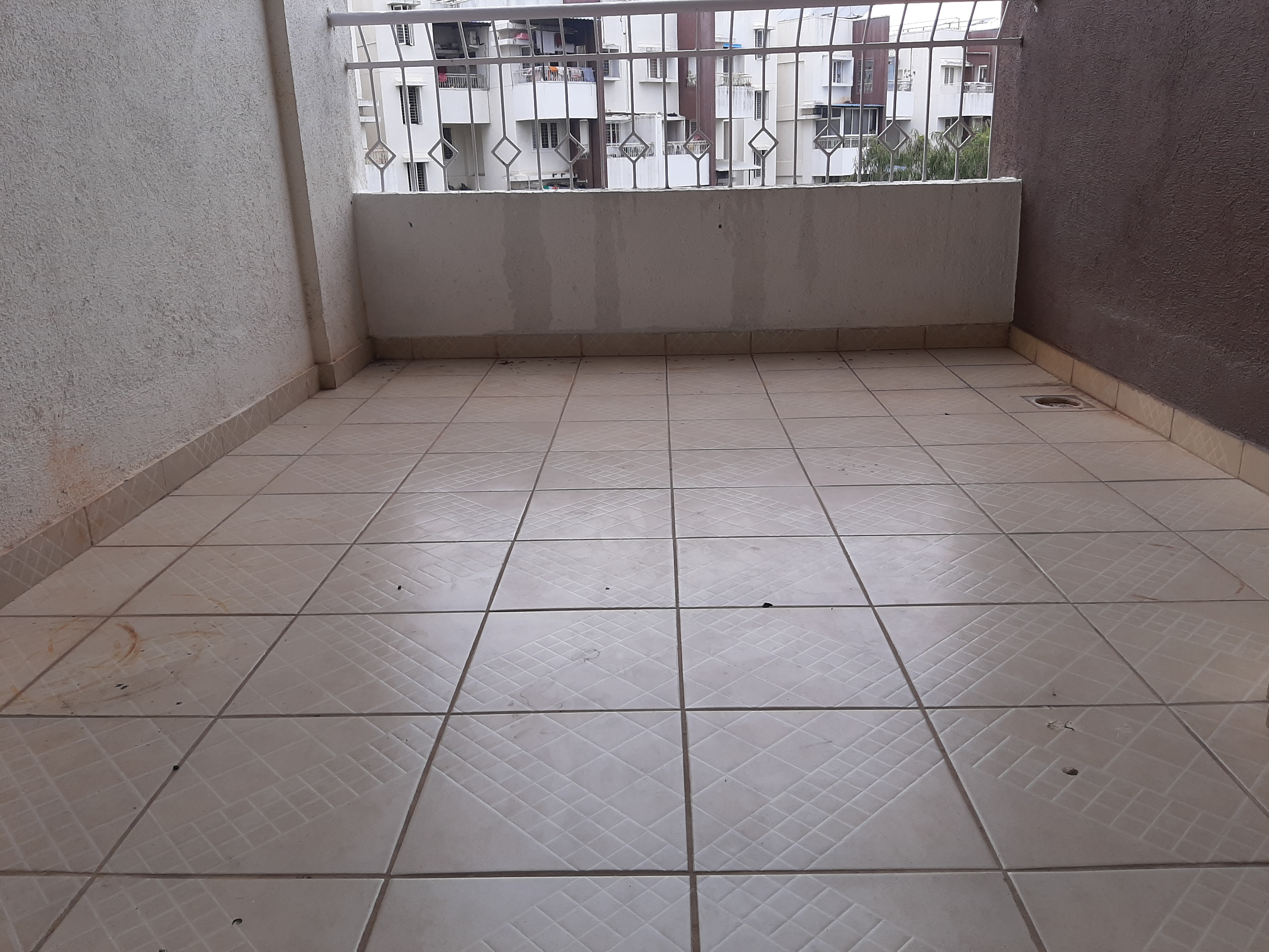 2 BHK + Servant Room Apartment For Rent in Paranjape Schemes Madhukosh