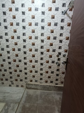 Bathroom in 2 BHK Builder Floor at Dwarka Mor – for Rent