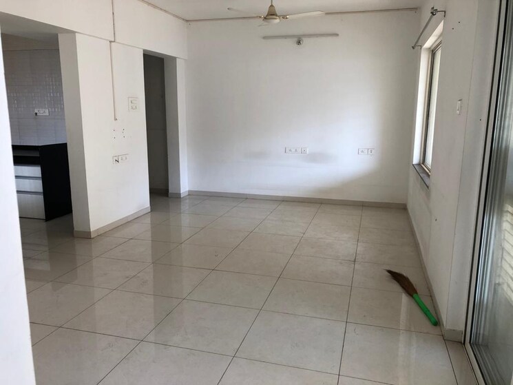 Bathroom, paranjape-schemes-madhukosh 3 Bedroom 1362 Sq.Ft. Apartment In Dhayari Pune 9131843