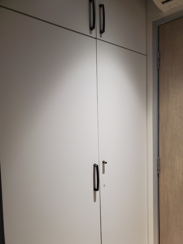 Room, lodha-new-cuffe-parade 2.5 Bedroom 1255 Sq.Ft. Apartment In Wadala Mumbai 9131886