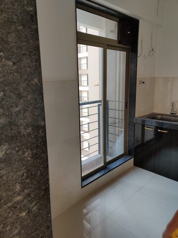 Room in 2 BHK Apartment at Runwal Eirene, Balkum Pada – for Sale