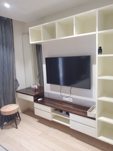 Furnished Amenities in 2.5 BHK Apartment at Lodha New Cuffe Parade, Wadala – for Rent