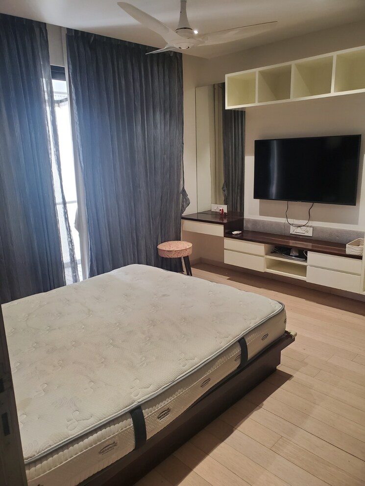 Bedroom, lodha-new-cuffe-parade 2.5 Bedroom 1225 Sq.Ft. Apartment In Wadala Mumbai 9131926