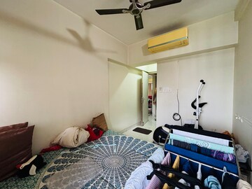 Team Area in 4 BHK Apartment at Darsshan Ricco, Lower Parel – for Rent