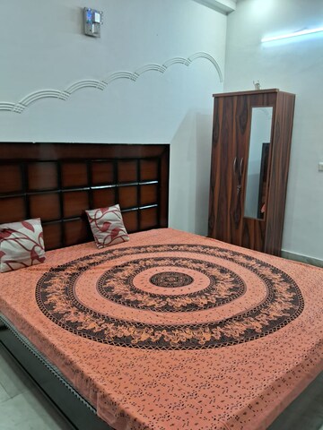 Bedroom in 2 BHK Apartment at RWA Apartments Sector 41, Sector 41 – for Rent