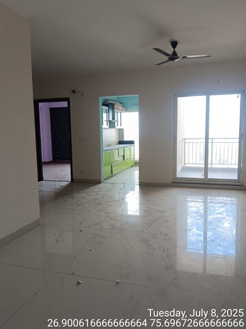 Room in 2.5 BHK Apartment at Samriddhi Seven Heaven, Ranibagh – for Rent