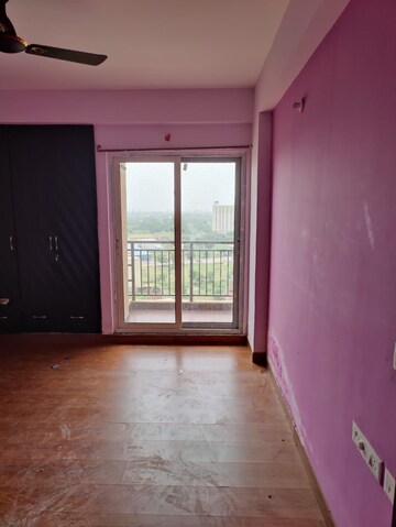 Room in 2.5 BHK Apartment at Samriddhi Seven Heaven, Ranibagh – for Rent