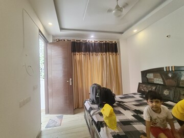 Room in 3 BHK Apartment at Boutique Residential Apartments C-220, Malviya Nagar – for Rent