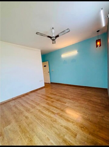 Room in 4 BHK Builder Floor at Saket – for Rent