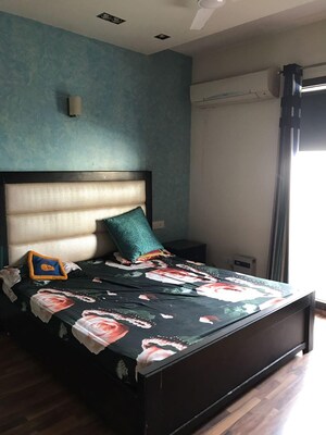 Bedroom in 3.5 BHK Apartment at Prabhu Apartments, Sector 21d – for Sale