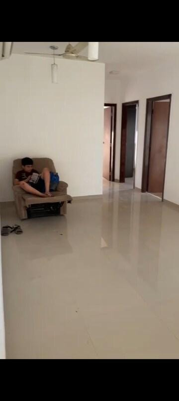 Living Room in 2.5 BHK Apartment at Oberoi Realty Splendor, Andheri East – for Rent