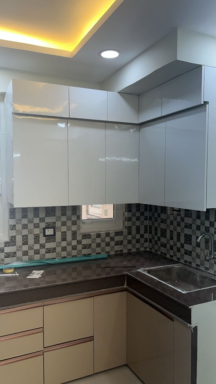 Kitchen, rof-alante 3 Bedroom 645 Sq.Ft. Apartment In Sector 108 Gurgaon 9132103