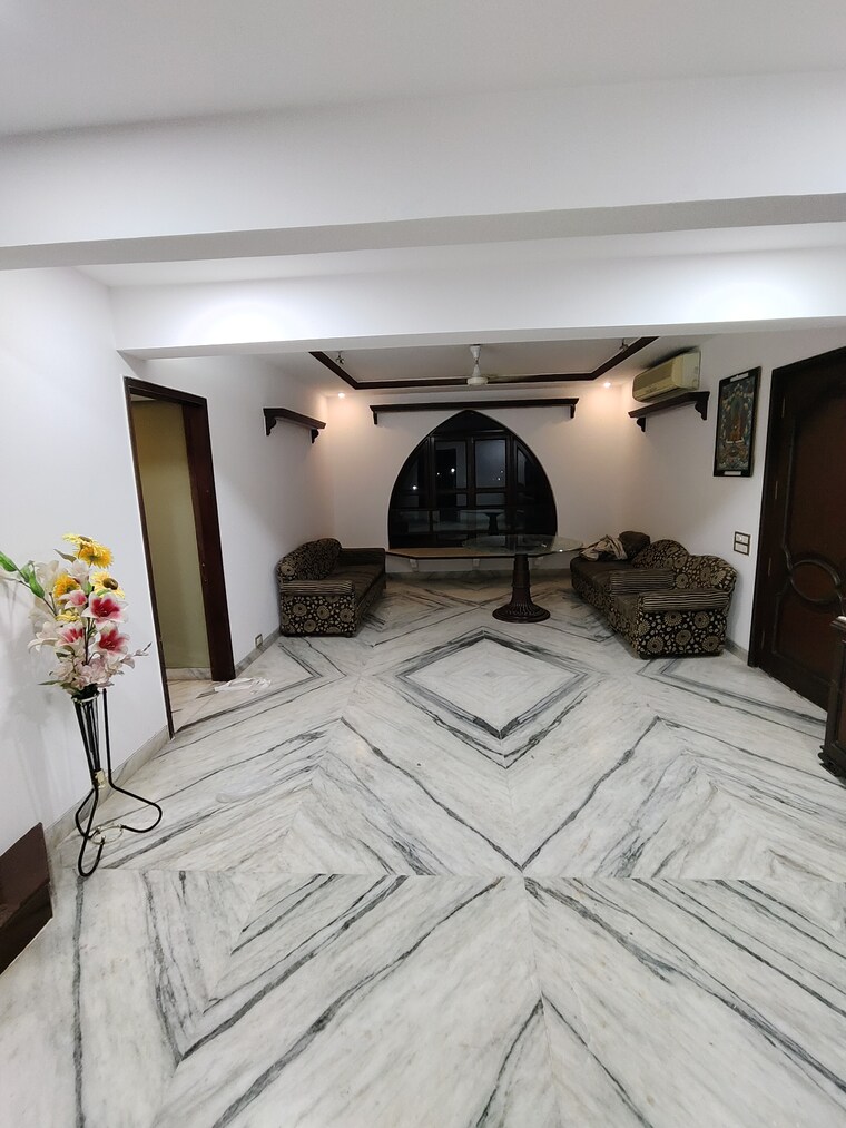 Bedroom, shyam-saran-society 2 Bedroom 1200 Sq.Ft. Apartment In Koregaon Park Pune 9132101