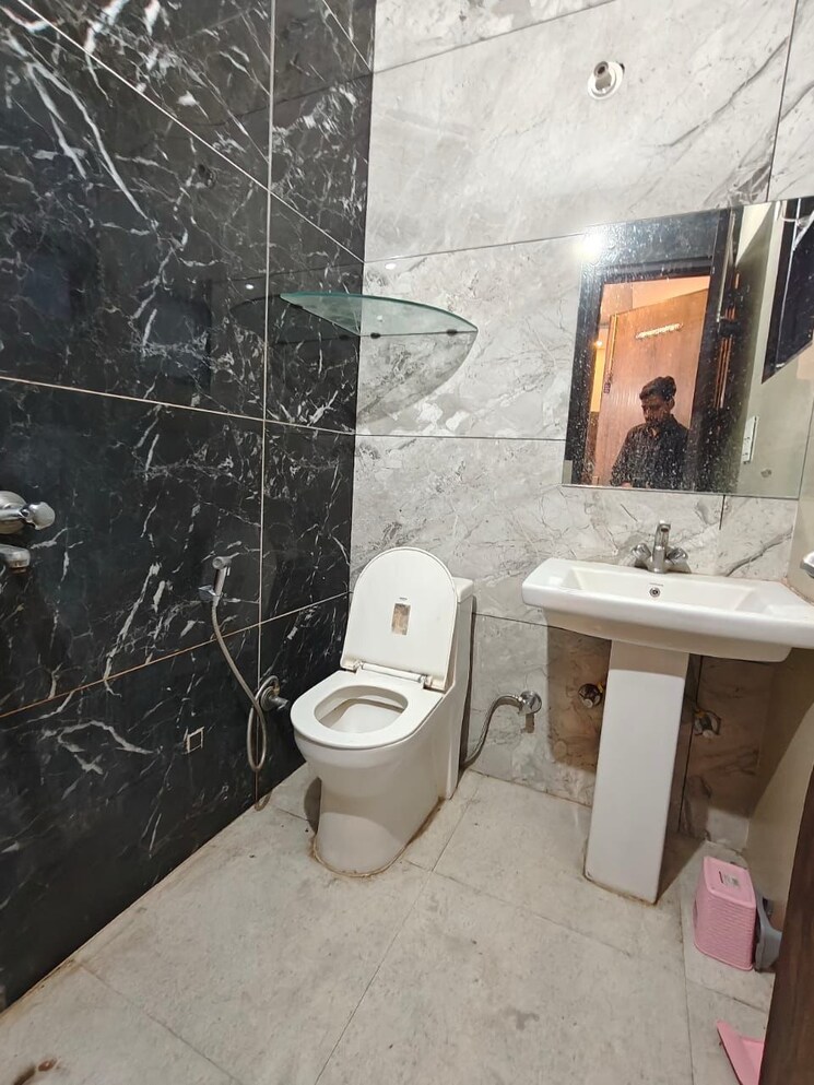 Bathroom, sector 38 1 Bedroom 743 Sq.Ft. Builder Floor In Sector 38 Gurgaon 9132104