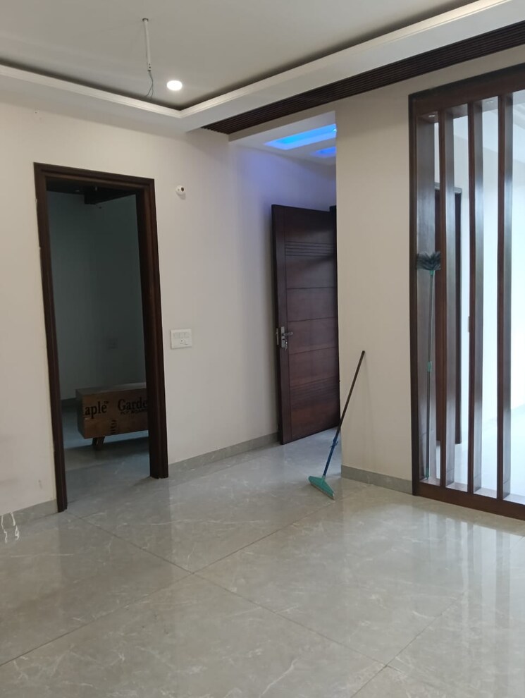 Room, sector 26 4 Bedroom 1800 Sq.Ft. Independent House In Sector 26 Panchkula 9132098