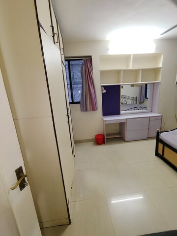 Furnished Amenities in 3 BHK Apartment at Yogi Park CHS Koregaon, Koregaon – for Rent