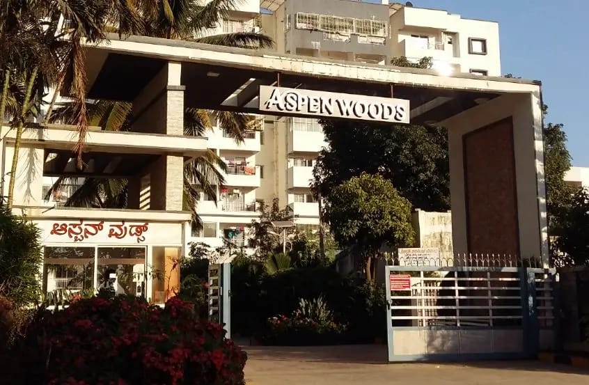 3 BHK + Pooja Room Apartment For Sale in Innovative Aspen Woods