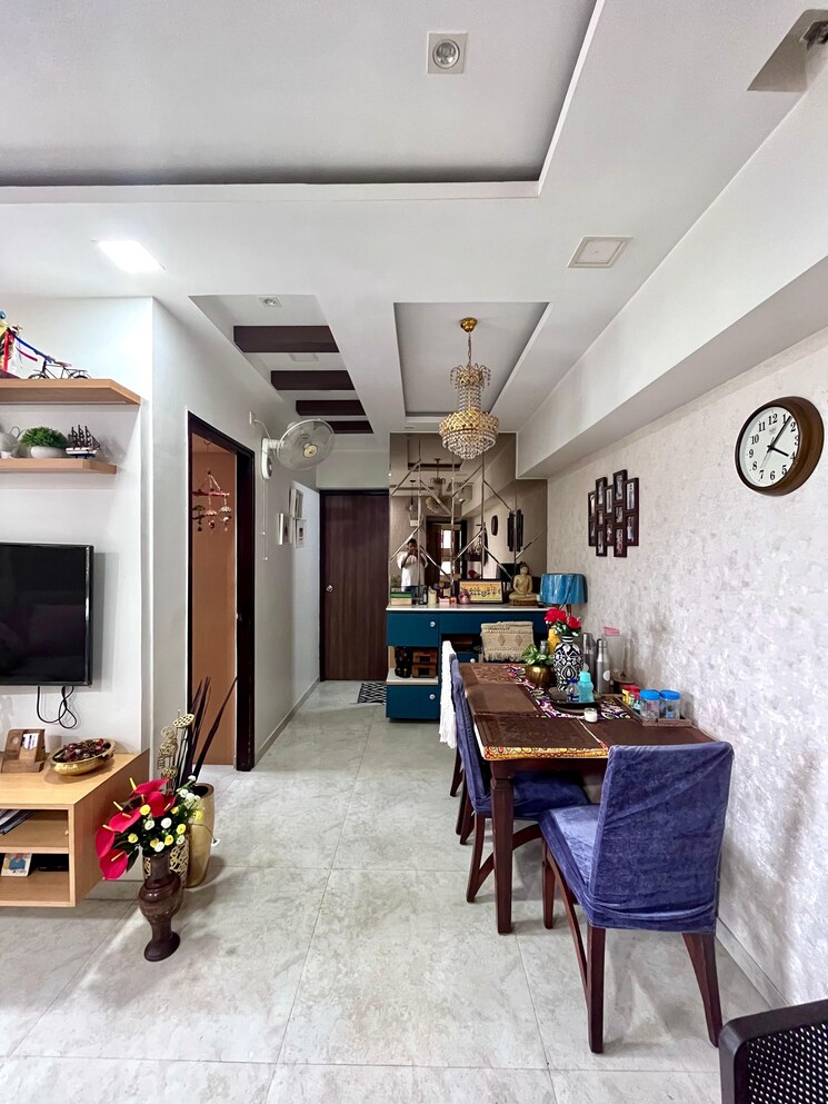 Gym, lodha-amara 2 Bedroom 800 Sq.Ft. Apartment In Kolshet Road Thane 9132141