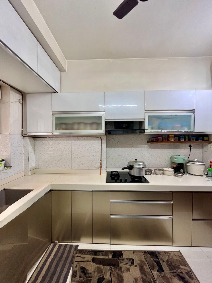 Kitchen, lodha-amara 2 Bedroom 800 Sq.Ft. Apartment In Kolshet Road Thane 9132141