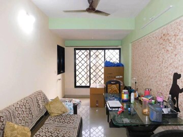 2 BHK Apartment For Sale in Swapnalok Towers, Malad East