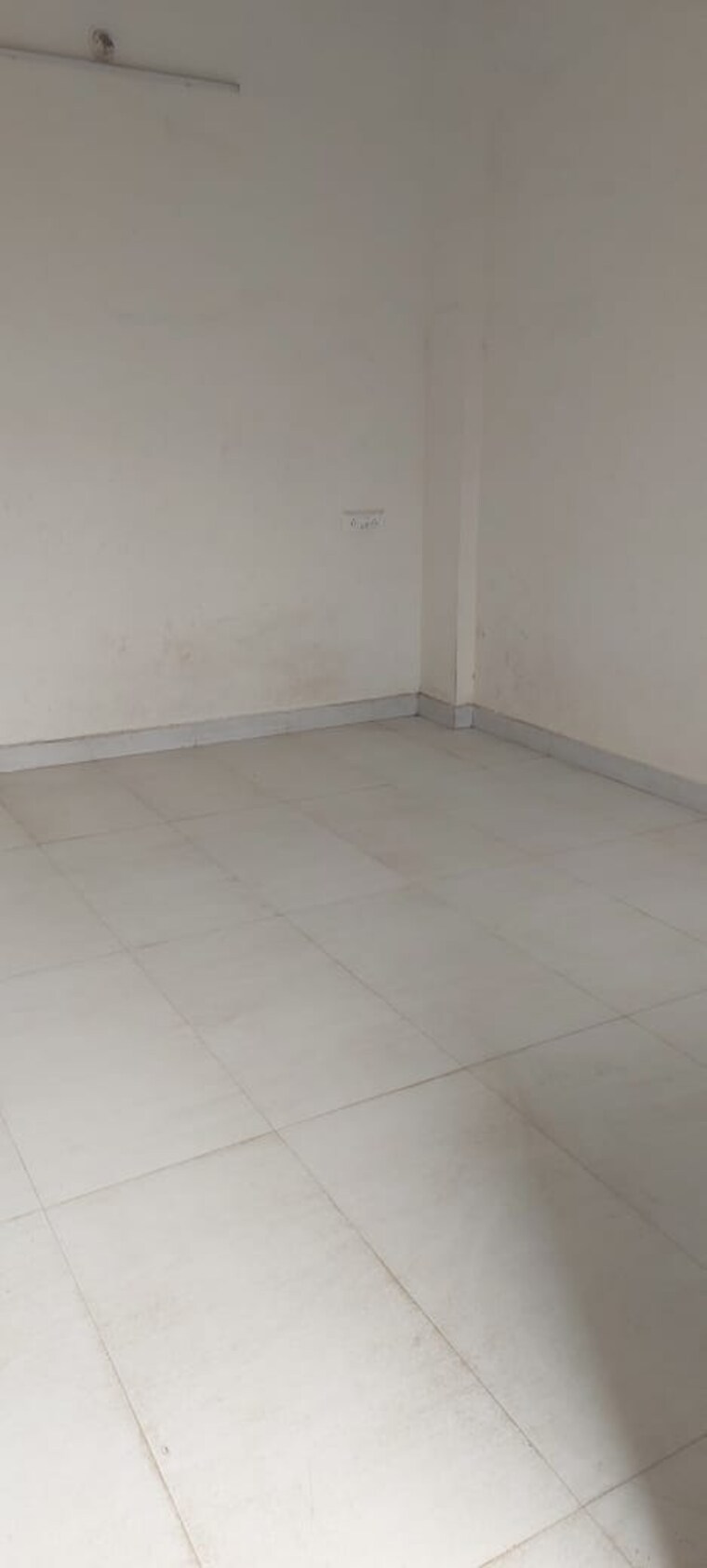 Room, katraj 1 RK 350 Sq.Ft. Apartment In Katraj Pune 9132200