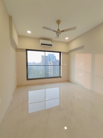 Room in 3 BHK Apartment at Shree Krishna Navageeta, Chembur – for Rent
