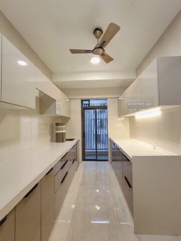 3 BHK Apartment For Rent in Shree Krishna Navageeta, Chembur
