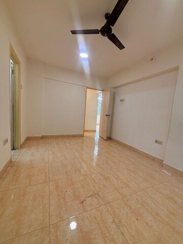 Room in 2 BHK Apartment at Nahar Regency Park CHS, Chandivali – for Rent